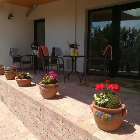 Appartamento Edina Vendégház-gyenesdiás