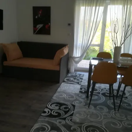 Appartamento Edina Vendégház-gyenesdiás Gyenesdiás