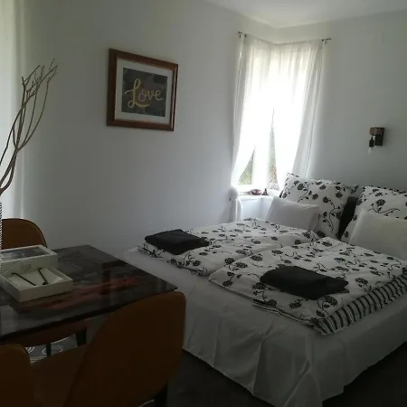Apartment Edina Vendeghaz-gyenesdias *