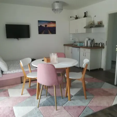 Edina Vendeghaz-gyenesdias Apartment Gyenesdias