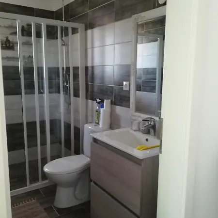 Edina Vendégház-gyenesdiás Appartamento Gyenesdiás