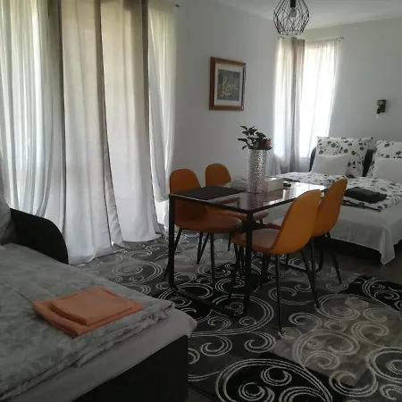 Edina Vendégház-gyenesdiás * Gyenesdiás