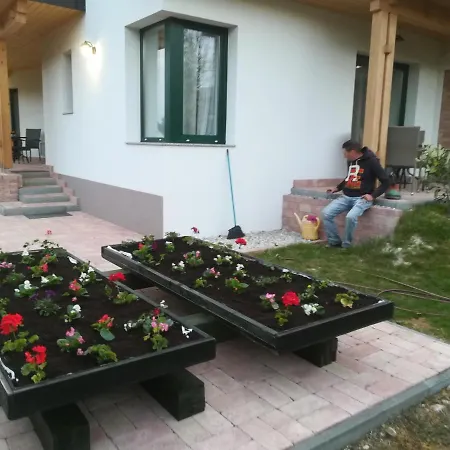 Appartamento Edina Vendégház-gyenesdiás