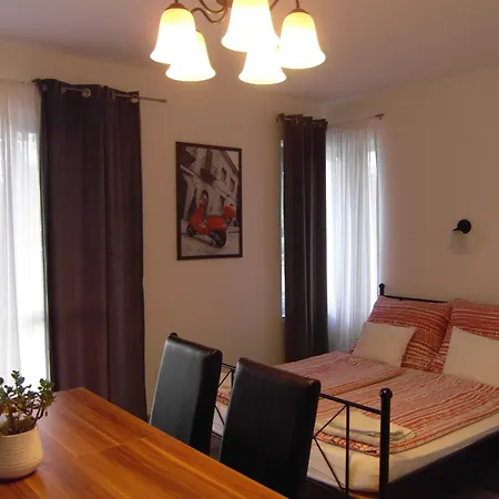 Apartment Edina Vendeghaz-gyenesdias Gyenesdias