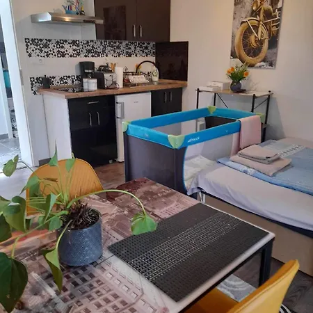 Apartment Edina Vendeghaz-gyenesdias Gyenesdias