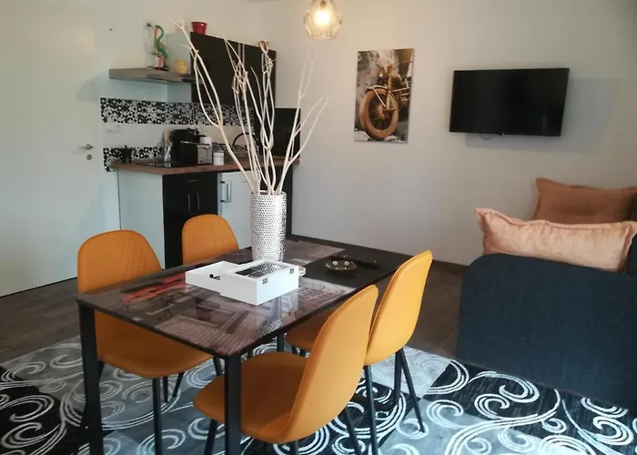 Edina Vendeghaz-gyenesdias Apartament *